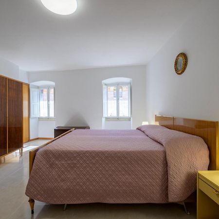 Via Mazzini 23A Appartement Gubbio Buitenkant foto